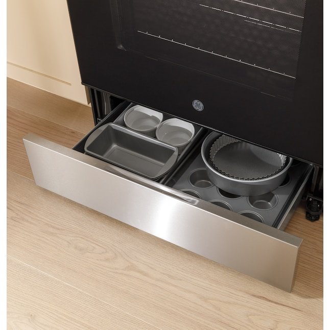 GE 30-in Glass Top 4 burners 5.3-cu ft Freestanding Electric Range Stainless Steel - Image 7